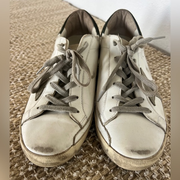 Golden Goose Sneakers - Picture 3 of 5